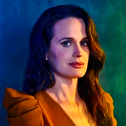 Elizabeth Reaser