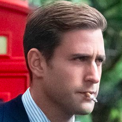 Oliver Jackson-Cohen as Peter