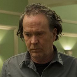 Timothy Hutton